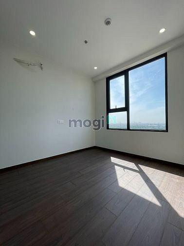 Hình ảnh căn The Emerald Golf View 2PN1WC full nội thất giá gốc 2,85tỷ còn 2,5t