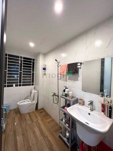 Hình ảnh Cho thuê căn hô khu vực Ngõ Gốc Đề