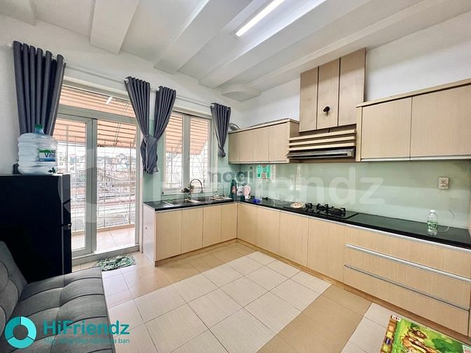 Hình ảnh Studio Ban công Máy giặt riêng_Full NT_50m2_Mặt tiền đường_gần UEH