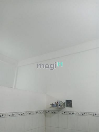 Hình ảnh Kẹt tiền bán gấp nhà cấp 4 kiêng cố, hẻm thông