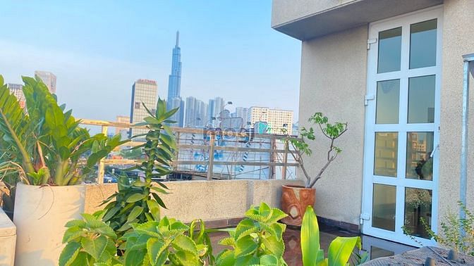 Hình ảnh Studio ban công cực chill cho khách thích nhẹ nhàng