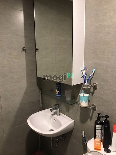Hình ảnh ở ghép chung cư cao cấp Hausneo quận 9