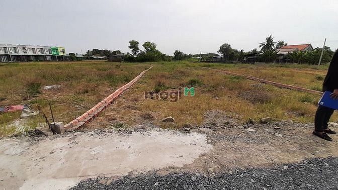 Hình ảnh Bán Đất nền diện tích đa dạng mua xây dựng ngay gần chợ Bình Chánh