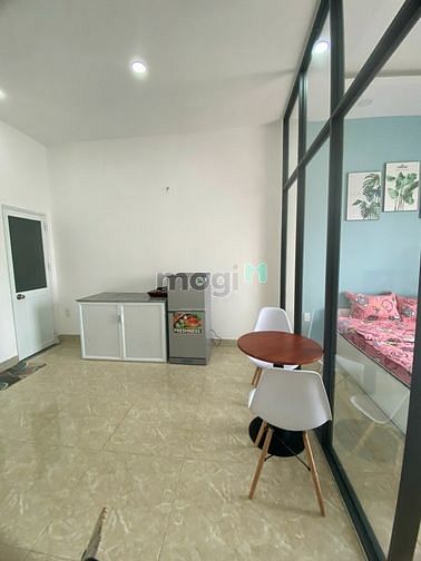 Hình ảnh Studio Ban công_Máy giặt riêng_Mặt tiền đường_Vòng xoay ĐBP_hồ con Rùa