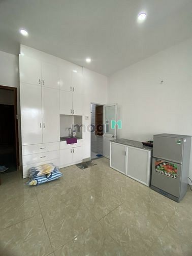 Hình ảnh Studio Ban công_Máy giặt riêng_Mặt tiền đường_Vòng xoay ĐBP_hồ con Rùa