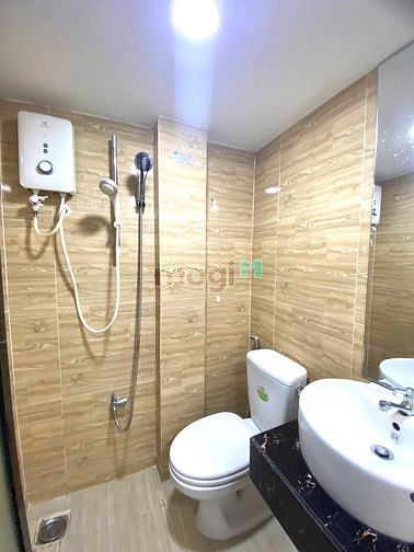 Hình ảnh Mb6623 nạp rút nhanh chóng DV full nội thất 2 cửa sổ lớn đón nắng Trần Phú Q5