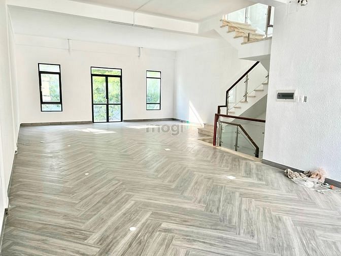 Hình ảnh Cho thuê căn Shophouse 1 trệt 2 lầu ngay TTTM WinCom, P.Tân Mai