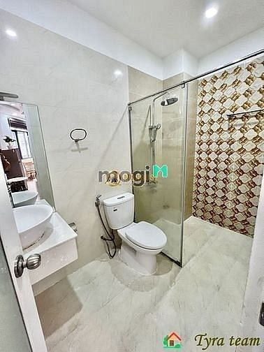 Hình ảnh CH mới khai trương view sông ngay cầu Bông