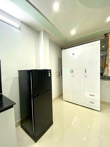 Hình ảnh Căn Hộ 1PN - Bếp Tách Biệt - 35m2 - Đối Diện Việt Nam Quốc Tự