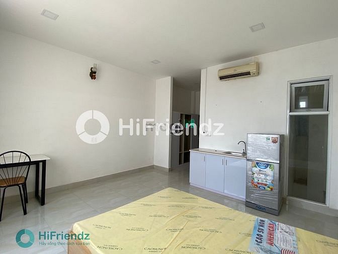 Hình ảnh Phòng mới full nội thất cửa sổ lớn