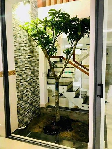 Hình ảnh Nhà cần bán gấp 60,8m² hẻm xe hơi 5,5m, có SHR,