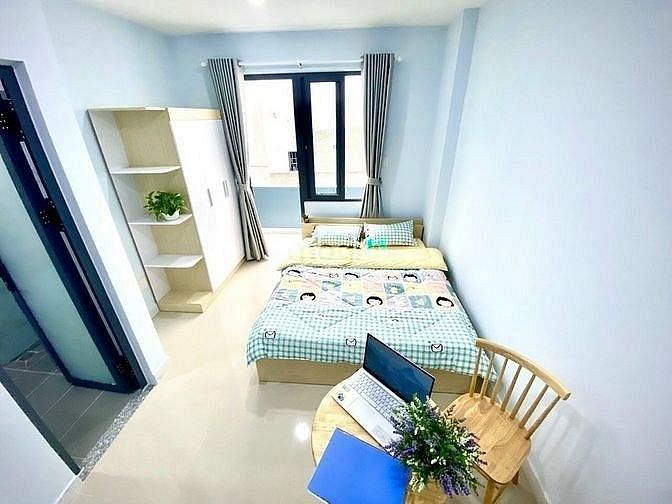 Hình ảnh Cho thuê Căn Hộ Lung Linh balcon ngay Điện Biên Phủ