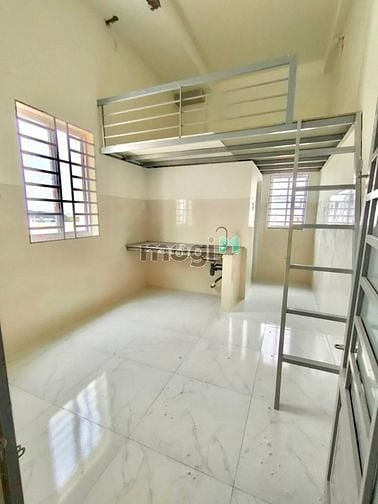 Hình ảnh Duplex mới xây Lê Trọng Tấn gần ĐH CNTP