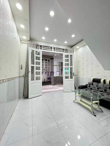 Hình ảnh Nhà cần bán gấp hẻm xe hơi 4,5m, gần chợ, SHR