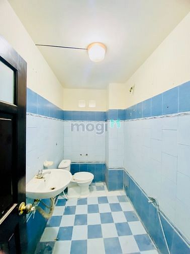 Hình ảnh CHDV Thoáng Mát,Ngay Ngã Ba Âu Cơ Lũy Bán Bích