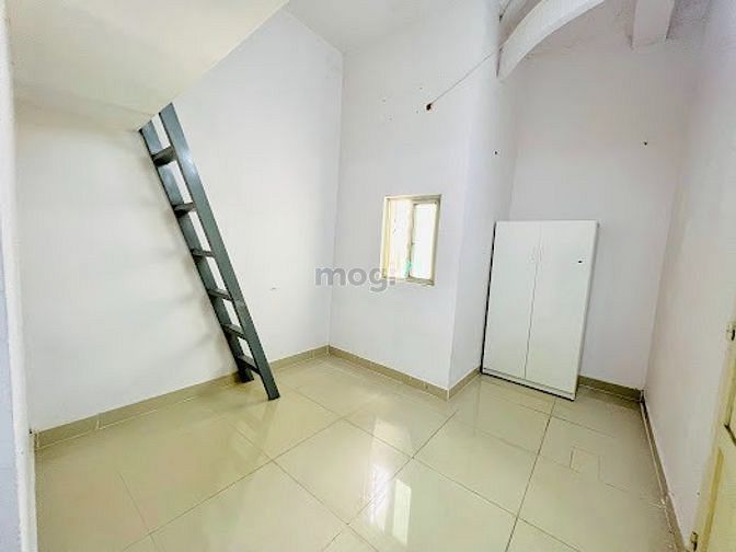 Hình ảnh CHDV full nội thất Bình Giã, cửa sổ, vân tay, thang máy, kệ bếp