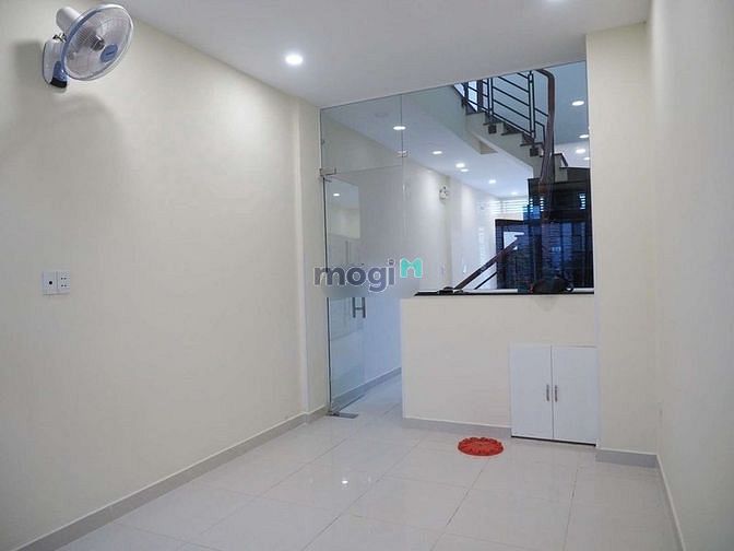 Hình ảnh Cho thuê nhà hẻm Lý Chính Thắng, Quận 3