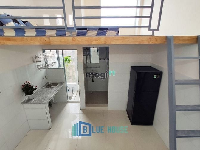 Hình ảnh Ấp Bắc_Etown Cộng Hòa_Gác Cao Không Đụng Đầu_K300 Cộng Hòa_Giờ Tự DO