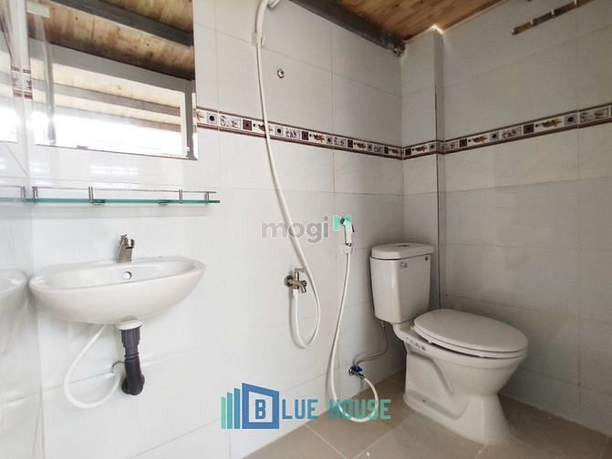 Hình ảnh Ấp Bắc_Etown Cộng Hòa_Gác Cao Không Đụng Đầu_K300 Cộng Hòa_Giờ Tự DO