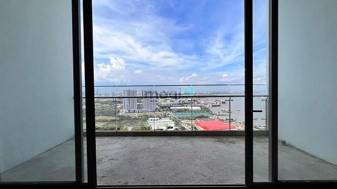 Hình ảnh 1 suất nội bộ căn penthouse 146m2 view sông. CK 22% chỉ còn 5,6 tỷ