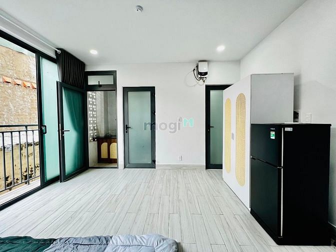 Hình ảnh Studio banconl cửa sổ ngay Lotte Gv