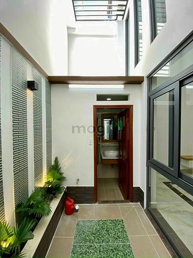 Hình ảnh Cho thuê Nhà Như Hình - Phạm Văn Chiêu Có thang Máy