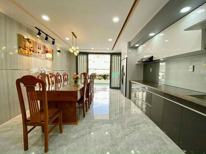 Hình ảnh Cho thuê Nhà Như Hình - Phạm Văn Chiêu Có thang Máy