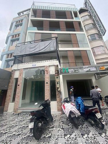 Hình ảnh cho thuê nhà mặt phố đường Hoà Bình Quận 11