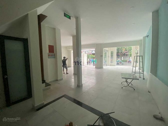Hình ảnh cho thuê nhà mặt phố đường Hoà Bình Quận 11