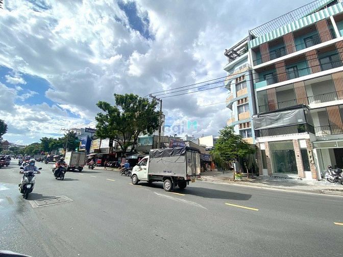 Hình ảnh cho thuê nhà mặt phố đường Hoà Bình Quận 11