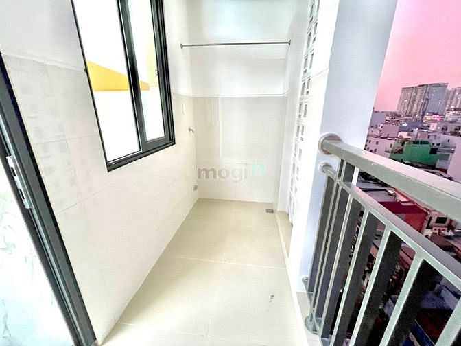 Hình ảnh Duplex cao cấp full nội thất bancol
