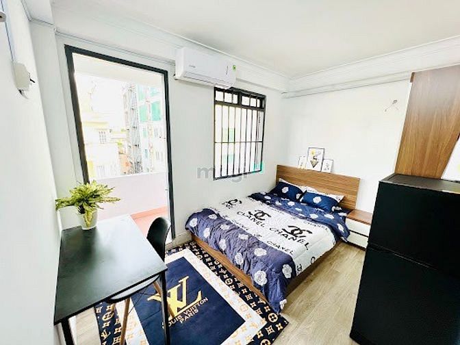 Hình ảnh CHDV giá rẻ, full nội thất, cửa sổ, ban công, thang máy, an ninh