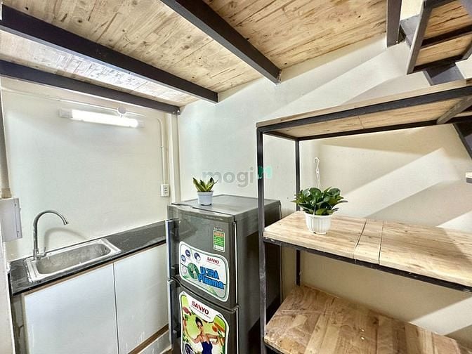 Hình ảnh CHDV full nội thất cạnh ĐH Văn Lang, có gác, ban công, giờ giấc tự do