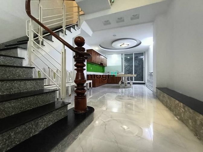 Hình ảnh Nguyên căn 4PN hẻm 860 Huỳnh Tấn Phát Q7