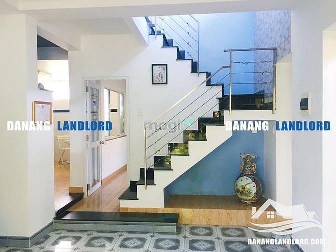 Hình ảnh Nhà sân vườn 4PN khu Vũng Thùng - B772