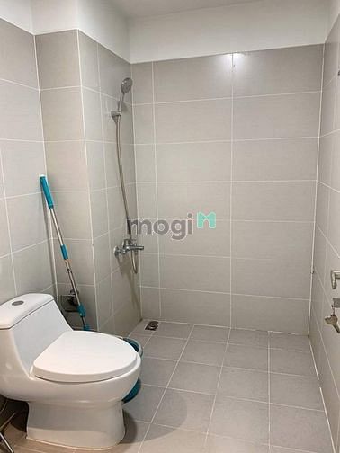 Hình ảnh Cực rẻ! Ở liền! CH D-vela Q7 2tỷ455 70m2 2PN