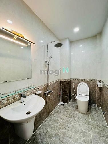 Hình ảnh Hẻm 81 Nguyễn Cửu Vân, Phường 17. Bình Thạnh. SHR