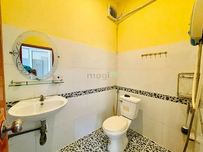Hình ảnh Căn Hộ 1PN Ban Công Siêu Bự Gần Sân Bay