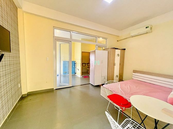 Hình ảnh Căn Hộ 1PN Ban Công Siêu Bự Gần Sân Bay