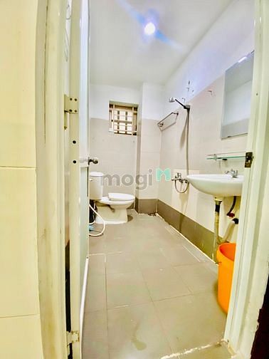 Hình ảnh Cho thuê CHDV ngay Vòng Xoay Trung Sơn Giá Chỉ Từ 3X