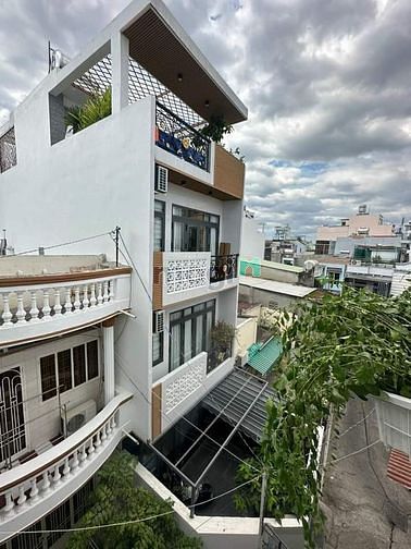 Hình ảnh HẺM RỘNG Bùi Đình Tùy Bình Thạnh 2tỷ550 49,5m2 SHR