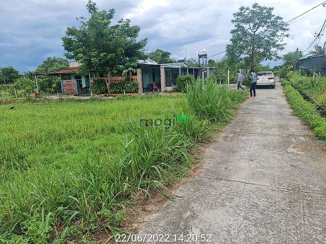 Hình ảnh Cần bán lô đất đẹp 2 mặt tiền đường