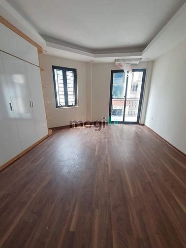 Hình ảnh Giá siêu tốt! Hoàng Hoa Thám 35m2x 5Tx3,78 tỷ