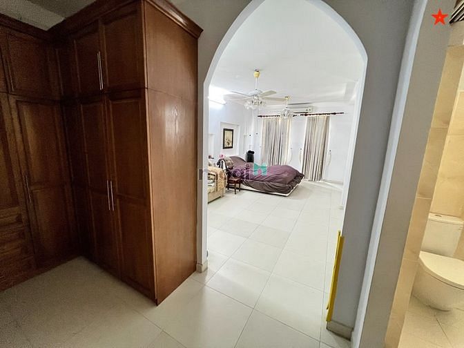 Hình ảnh Biệt Thự Bình Lợi 7x25m, Trệt, Lửng, 2Lầu. 6p, 4wc. Full Nội thất.