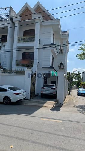 Hình ảnh Cho thuê Biệt Thự Dương Quảng Hàm P6 3 Lầu ( Hình Thật 100%)