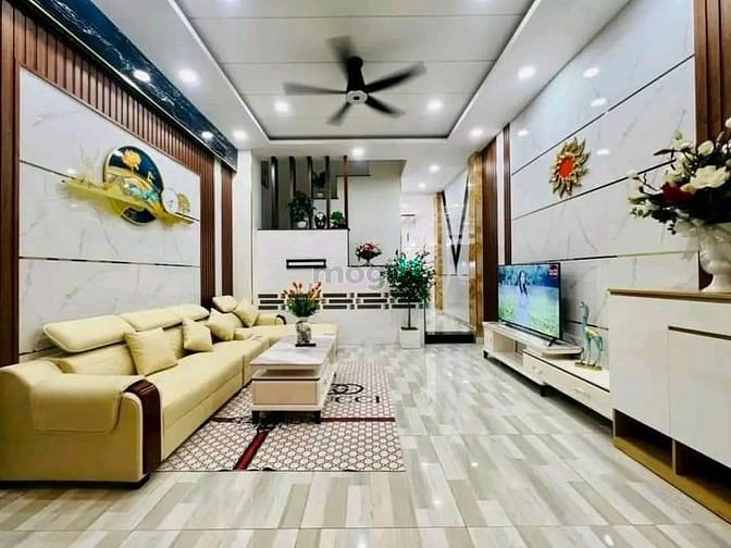 Hình ảnh Cho thuê Nhà MT Lãng Binh Thăng P8, Q11, 4x23m 3L 34tr TL