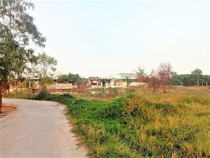 Hình ảnh Bán lô đất 125m thổ cư ngay KDC xã Bình Khánh Cần Giờ, giá 2,4 tỷ