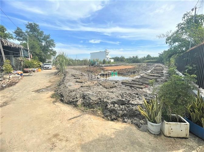 Hình ảnh Bán lô đất MT xe hơi tới đất bình khánh cần giờ, 2055m2, giá 26.7 tỷ