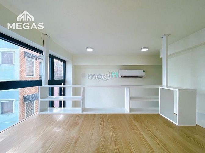 Hình ảnh Cho Thuê Gấp Căn Hộ Duplex giá rẻ Full Nội Thất Thang Máy gần HUTECH