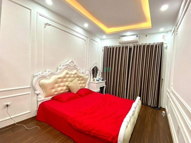 Hình ảnh Siêu phẩm Đống Đa - cạnh Vincom - ô tô đỗ cửa - 2 mặt ngõ - nhà đẹp